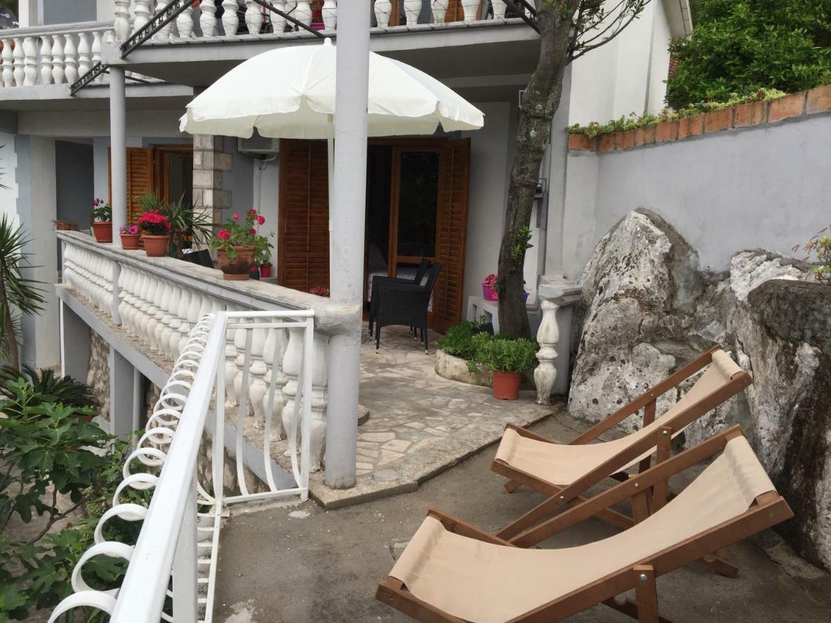Apartment Lara Kotor